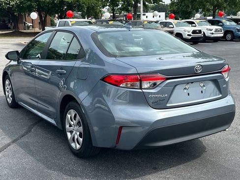 Used 2024 Toyota Corolla LE FWD image 5