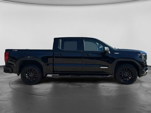 Used 2024 GMC Sierra 1500 Elevation w/ Preferred Package AWD/4WD image 7