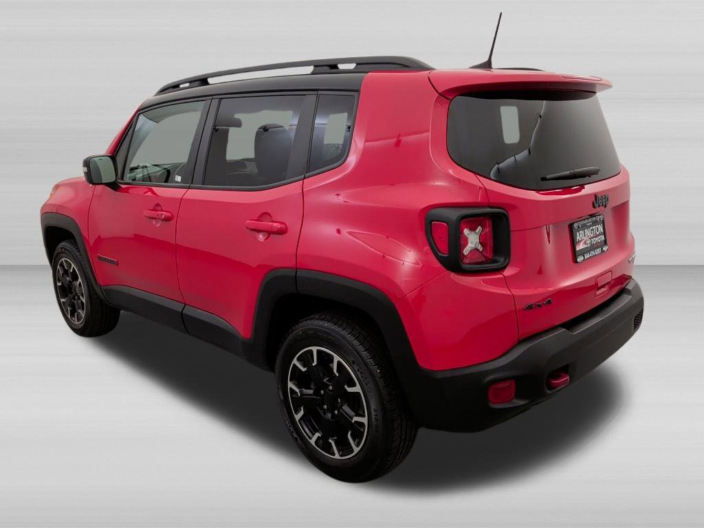 Used 2023 Jeep Renegade Trailhawk AWD/4WD image 6