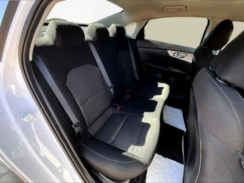 Used 2024 Kia Forte LXS w/ LXS Technology Package image 29