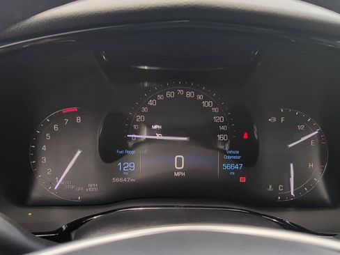 Used 2017 Cadillac XT5 FWD image 23