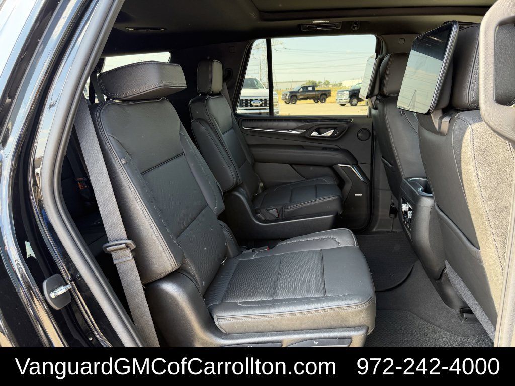 Used 2021 GMC Yukon Denali w/ LPO, Illumination Package AWD/4WD image 37