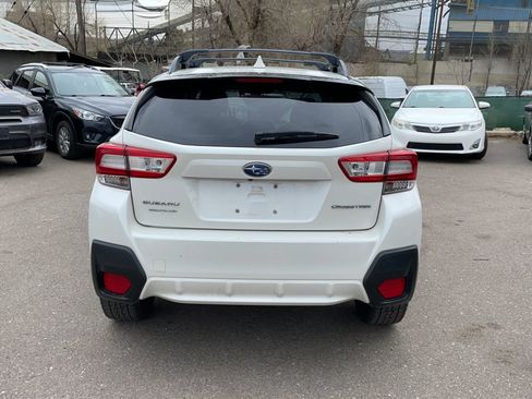 Used 2019 Subaru Crosstrek 2.0i Premium AWD/4WD image 5