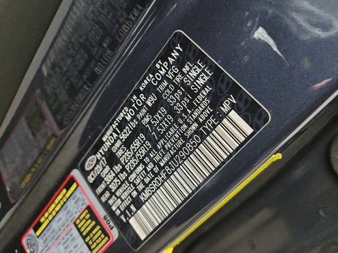 Used 2018 Hyundai Santa Fe SE w/ Cargo Package image 33