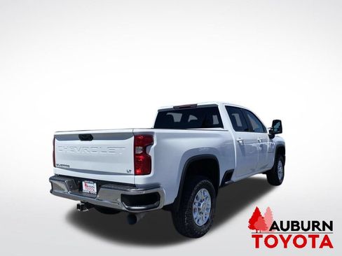 Used 2024 Chevrolet Silverado 2500 LT AWD/4WD image 7