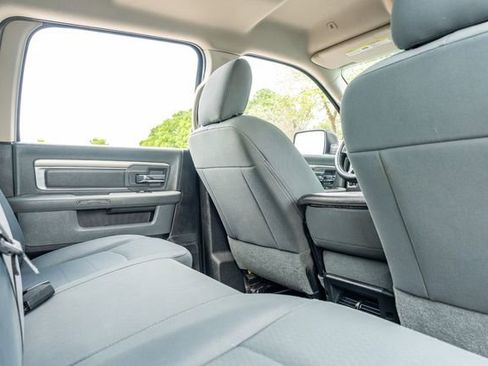 Used 2017 RAM 2500 SLT AWD/4WD image 38