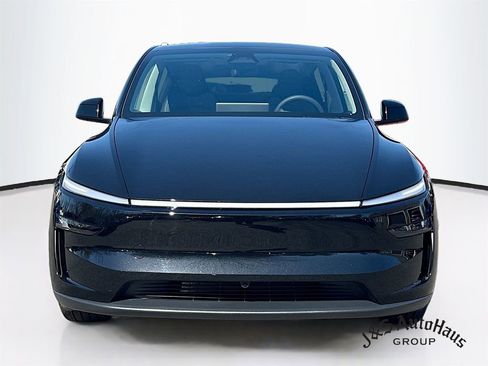 Used 2026 Tesla Model Y AWD image 2