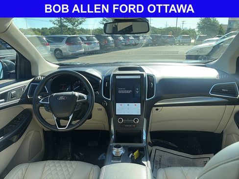Used 2023 Ford Edge Titanium AWD/4WD image 14