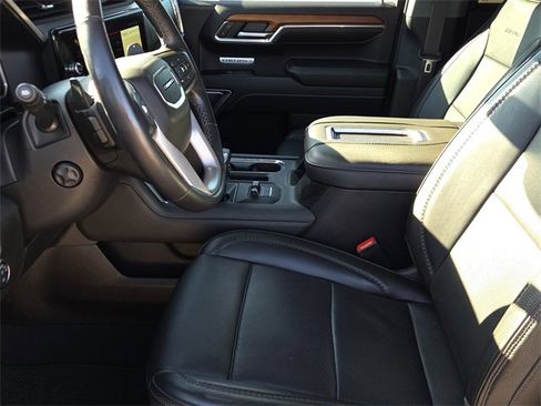 Used 2022 GMC Sierra 1500 Denali image 23