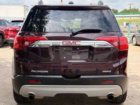 Used 2017 GMC Acadia SLT w/ LPO, Protection Package AWD/4WD image 4