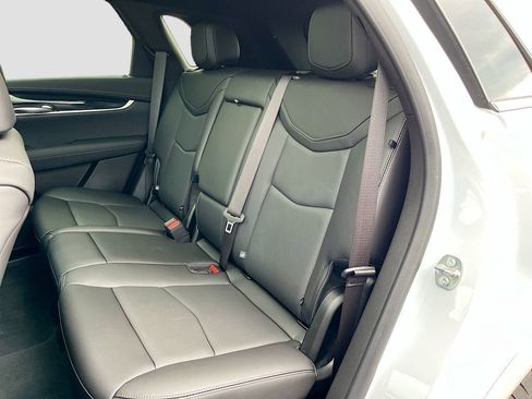 New 2026 Cadillac XT5 Premium Luxury w/ LPO, ONYX Package FWD image 30