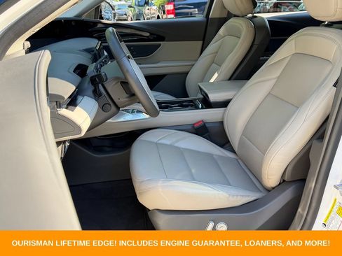 Used 2025 Lincoln Nautilus Premier AWD/4WD image 28