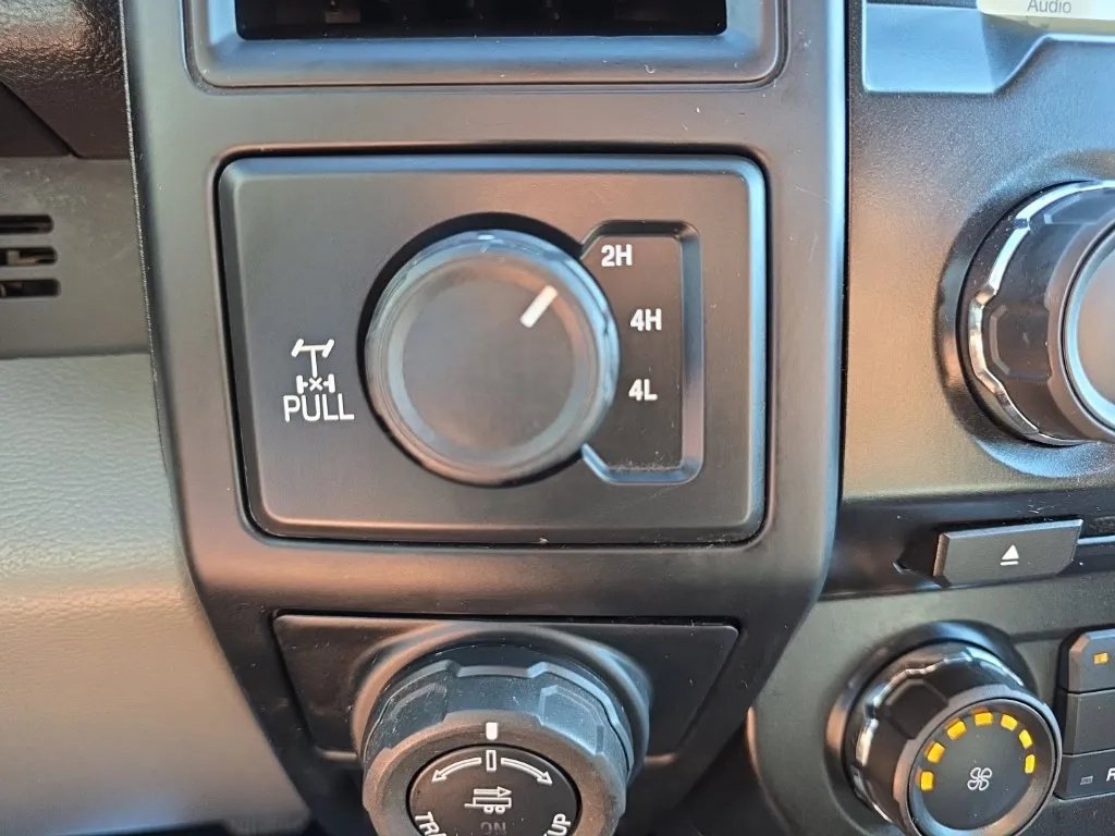 Used 2018 Ford F150 XL w/ Equipment Group 101A Mid AWD/4WD image 28