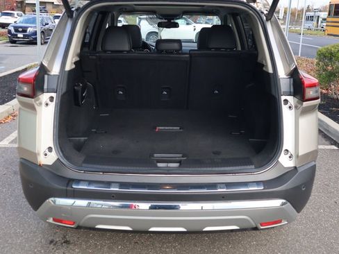 Certified 2022 Nissan Rogue Platinum w/ Head-Up Display Package image 32