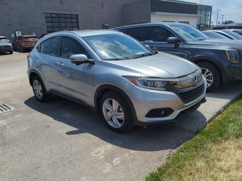 Used 2019 Honda HR-V EX-L image 3