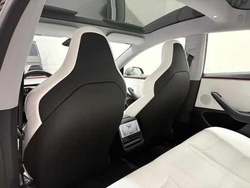 Used 2025 Tesla Model 3 Performance AWD/4WD image 22