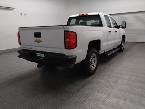 Used 2017 Chevrolet Silverado 1500 W/T RWD image 9