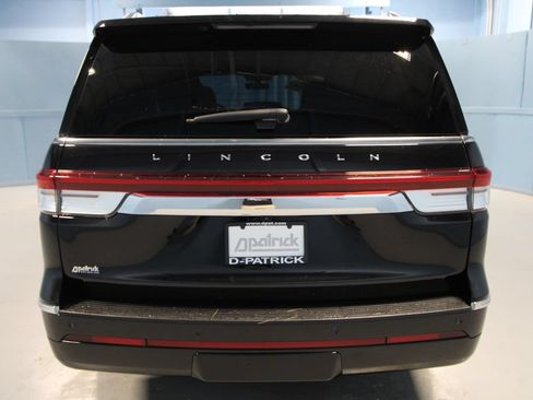 Used 2024 Lincoln Navigator Reserve AWD/4WD image 39