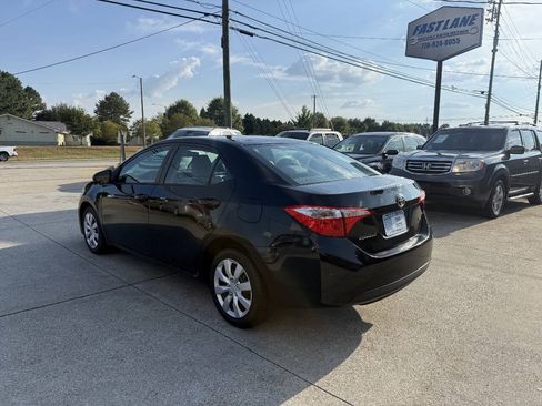 Used 2014 Toyota Corolla LE FWD image 5