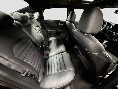 Used 2023 Kia Forte GT-Line w/ GT-Line Premium Package image 28