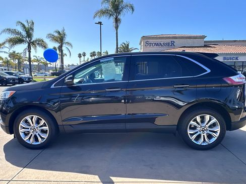 Used 2024 Ford Edge Titanium image 8