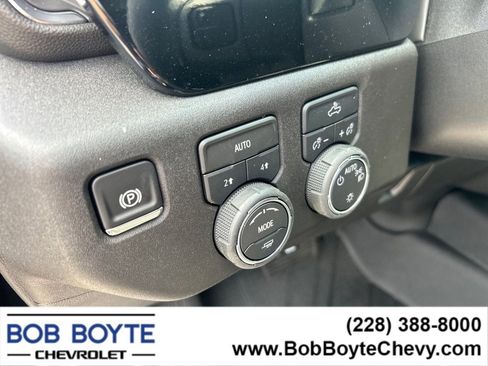 New 2026 Chevrolet Silverado 1500 LT w/ Leather Package image 10