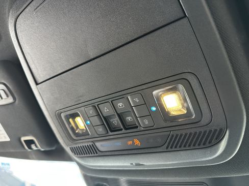 Used 2022 Ford Explorer ST w/ Equipment Group 401A AWD/4WD image 16
