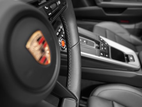 Certified 2026 Porsche 911 Carrera S RWD image 42
