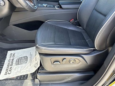 Certified 2023 Cadillac Escalade ESV Premium Luxury image 12