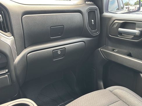 Used 2026 Chevrolet Silverado 1500 Custom AWD/4WD image 34