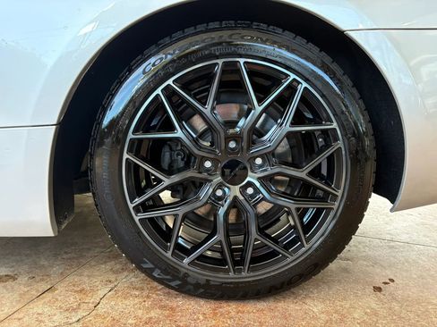 Used 2010 BMW 328i Convertible image 20