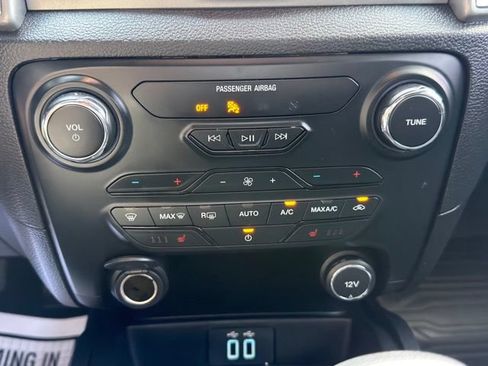 Used 2019 Ford Ranger XLT w/ Equipment Group 302A Luxury AWD/4WD image 23