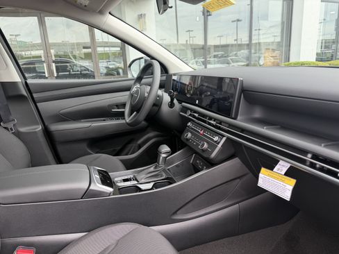 New 2026 Hyundai Tucson SE AWD/4WD image 23