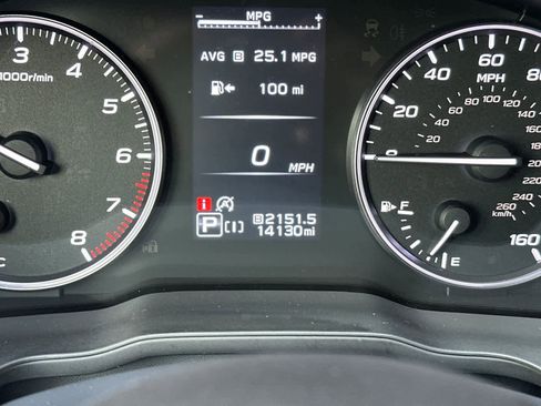 Used 2024 Subaru Crosstrek 2.0i Premium AWD/4WD image 29