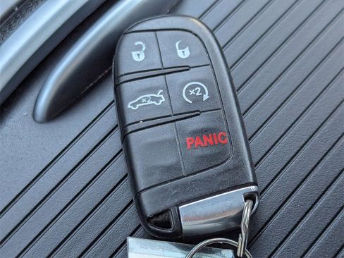 Used 2022 Dodge Charger SXT image 23