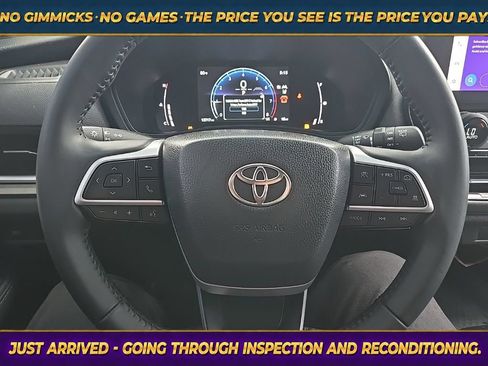 Used 2025 Toyota Grand Highlander FWD image 18