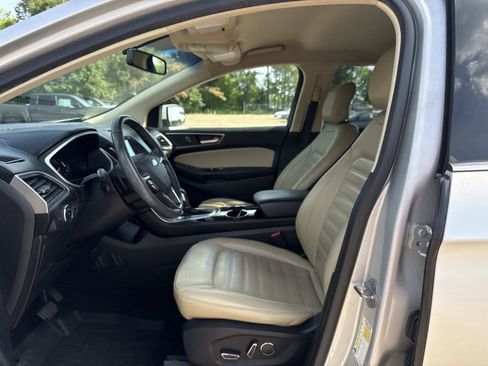 Used 2018 Ford Edge SEL w/ Equipment Group 201A FWD image 20