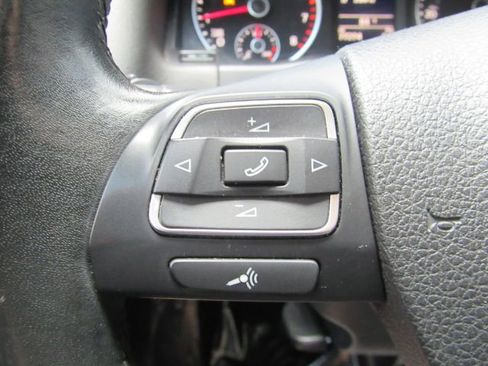 Used 2017 Volkswagen Tiguan Wolfsburg Edition image 35