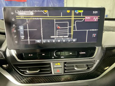 Used 2023 Nissan Altima 2.5 SR w/ SR Premium Package AWD/4WD image 18