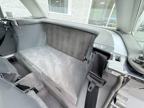 Used 1989 Mercedes-Benz 560 SL image 20