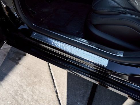 Used 2025 Mercedes-Benz Maybach S 580 4MATIC image 28