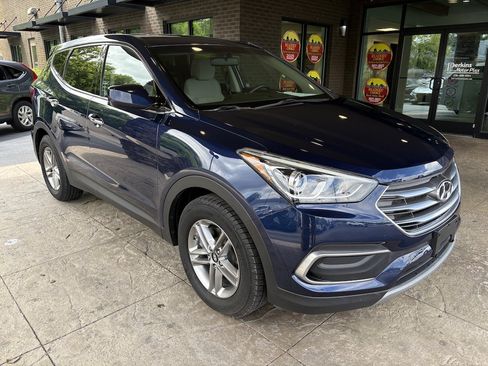 Used 2018 Hyundai Santa Fe Sport FWD image 4