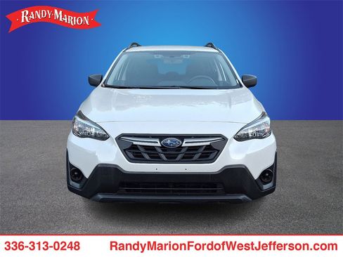 Used 2023 Subaru Crosstrek 2.0i image 2