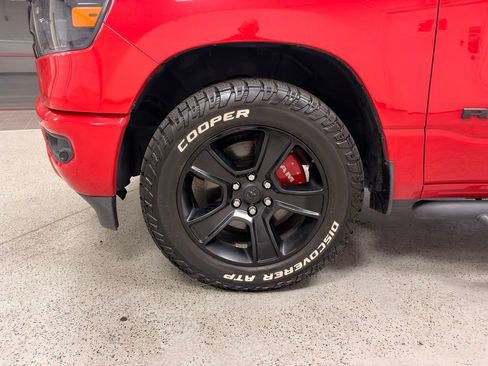 Used 2020 RAM 1500 Big Horn AWD/4WD image 17
