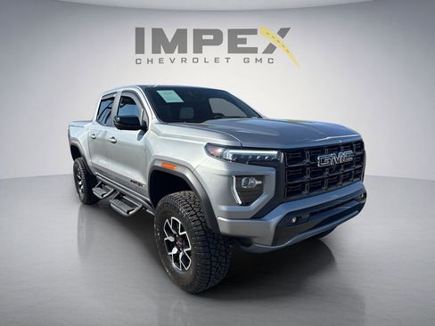 Used 2023 GMC Canyon AT4X AWD/4WD image 7