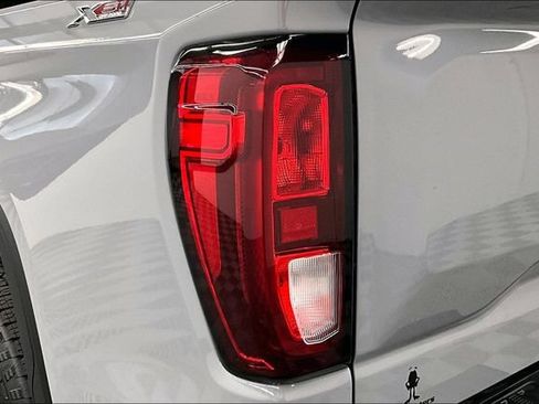 Used 2024 GMC Sierra 1500 Elevation w/ Elevation Premium Package AWD/4WD image 37