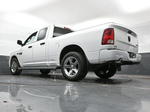 Used 2016 RAM 1500 Express AWD/4WD image 46