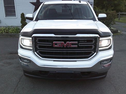 Used 2019 GMC Sierra 1500 SLE w/ SLE Value Package AWD/4WD image 3