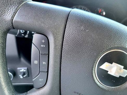 Used 2017 Chevrolet Express 3500 LT w/ LT Preferred Equipment Group image 39