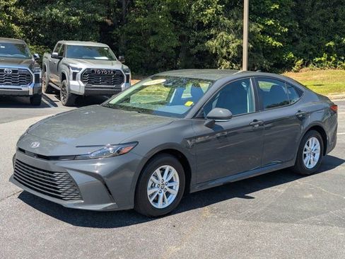 Used 2026 Toyota Camry LE FWD image 3